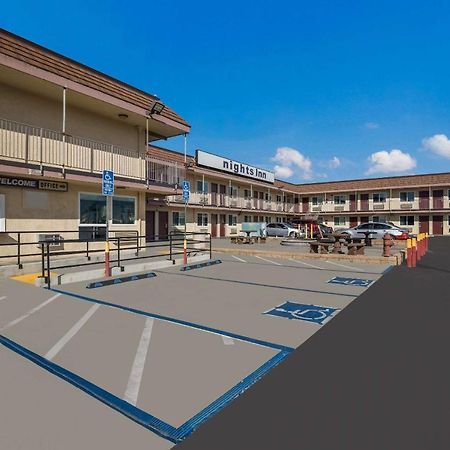 Rodeway Inn San Bernardino & Redlands Ngoại thất bức ảnh