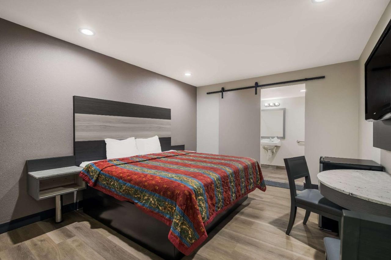 Rodeway Inn San Bernardino & Redlands Ngoại thất bức ảnh