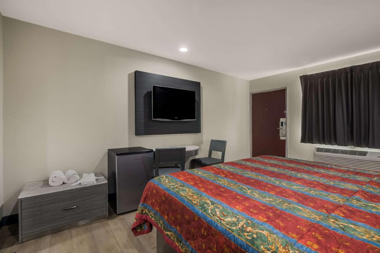 Rodeway Inn San Bernardino & Redlands Ngoại thất bức ảnh
