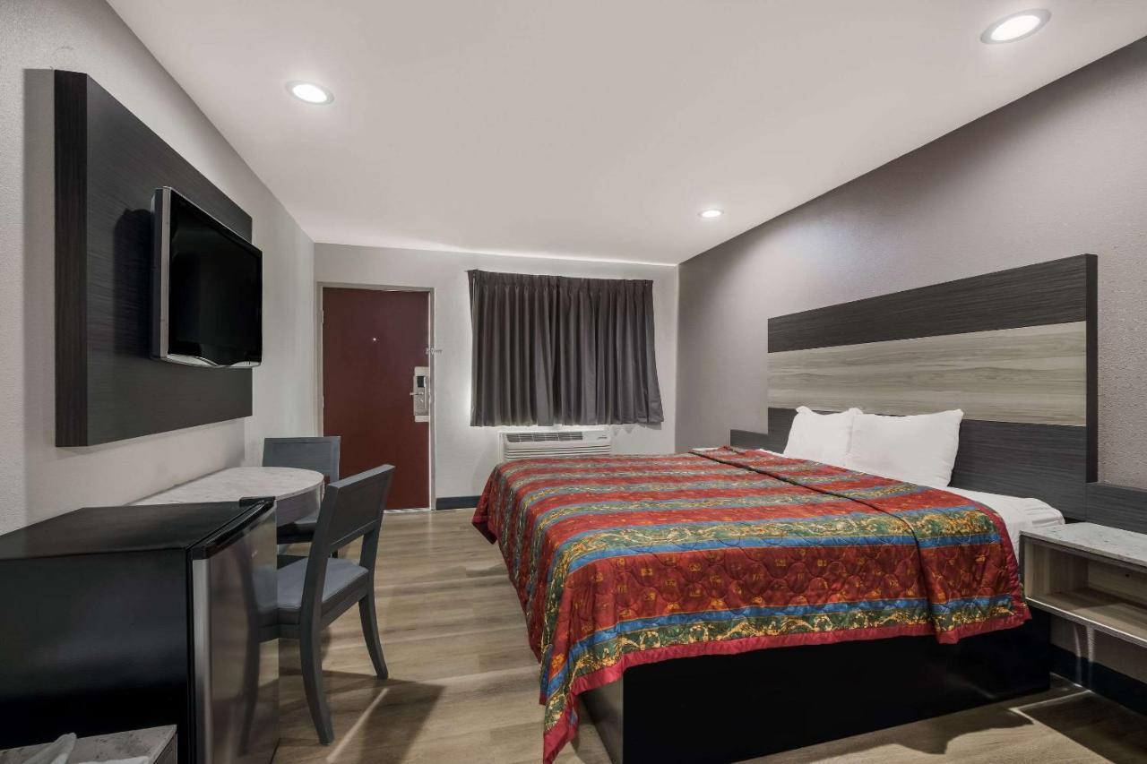 Rodeway Inn San Bernardino & Redlands Ngoại thất bức ảnh