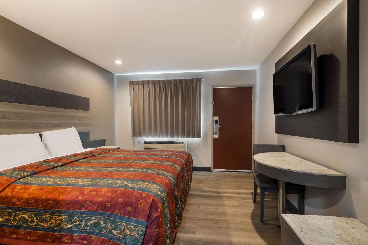Rodeway Inn San Bernardino & Redlands Ngoại thất bức ảnh